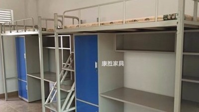 乐动网官网上床下桌摆放